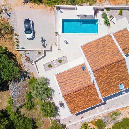 Modern Pool - Casa Brava Sole - Pitve, Hvar Holiday home Pitve