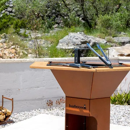 Holiday home Modern Pool - Casa Brava Sole - Pitve, Hvar *